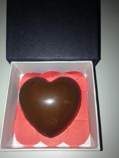 Coração recheado de chocolate